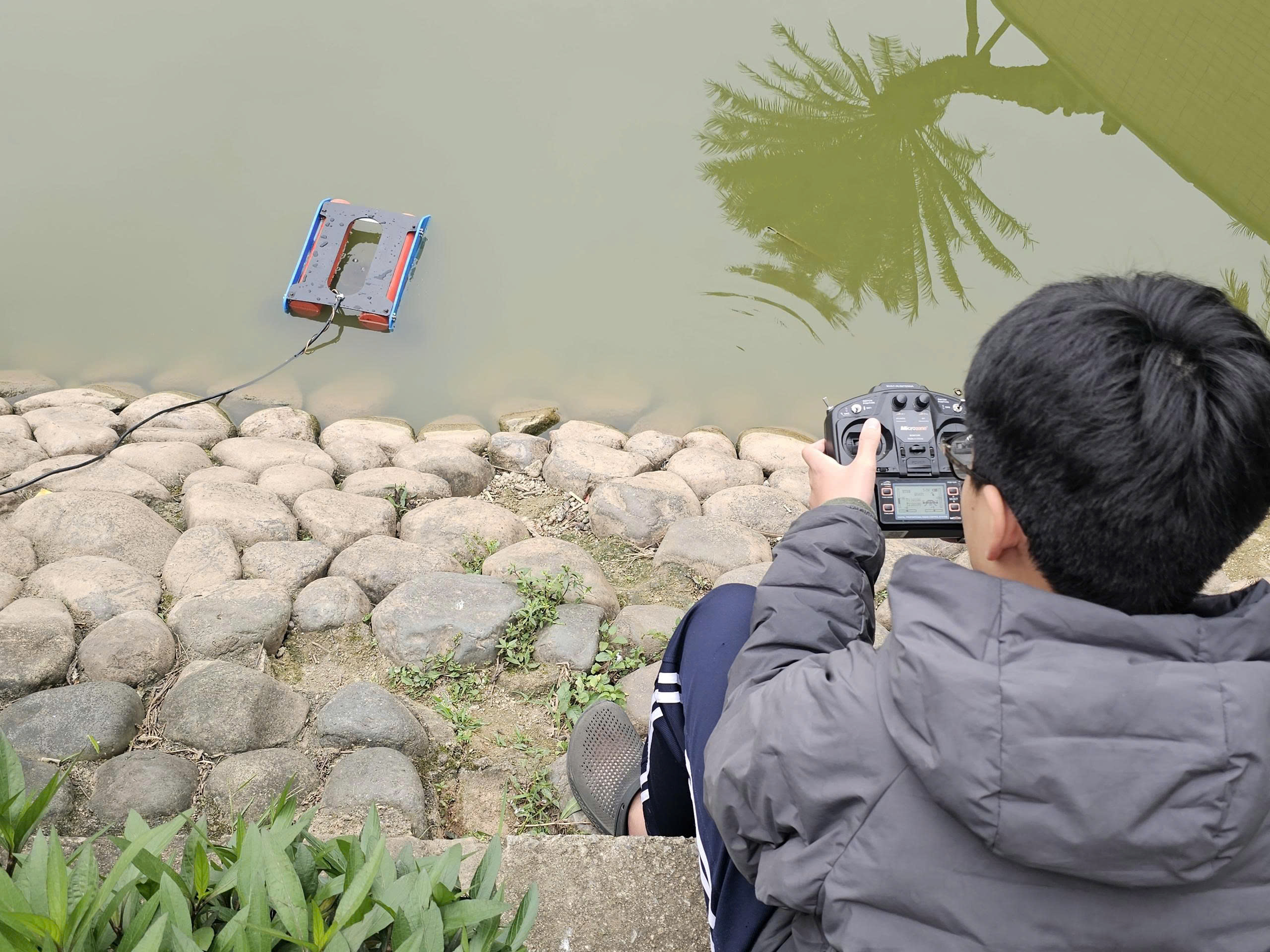 Internship Journey with the Diving Robot Project – A Memorable Experience of Our Group